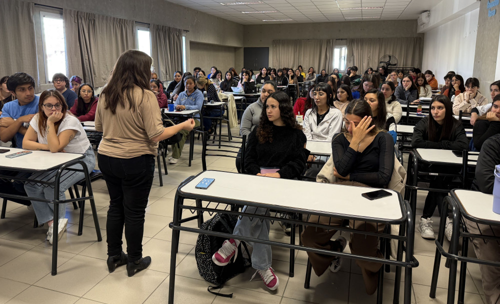 imagen Estudiantes de la Facultad participaron en jornadas académicas