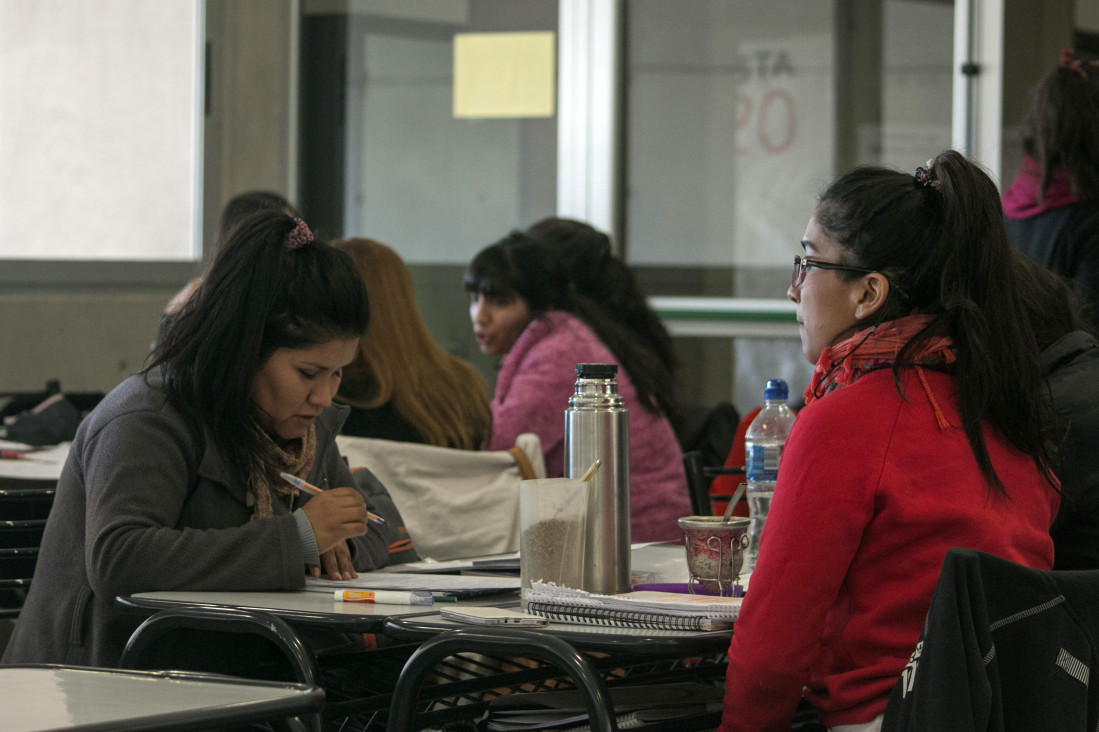 imagen Inscriben a tutoría de Historia