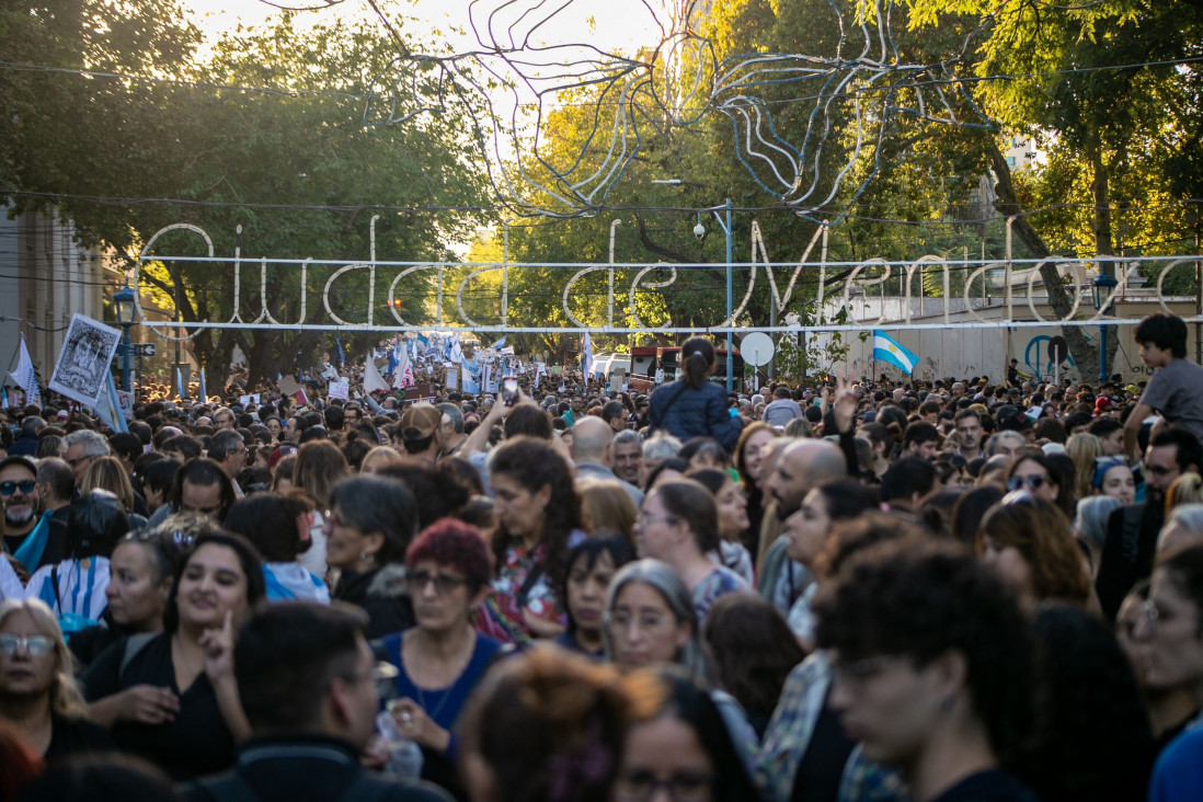 imagen La Facultad de Educación convoca a la marcha del 12 de mayo