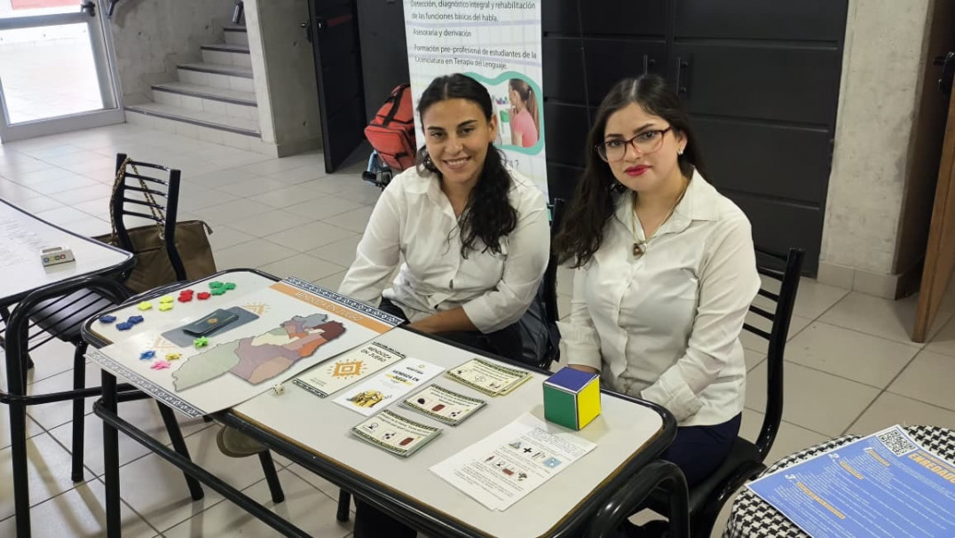 imagen Estudiantes de diferentes carreras de la Facultad de Educación expusieron juegos de mesa para el ámbito educativo
