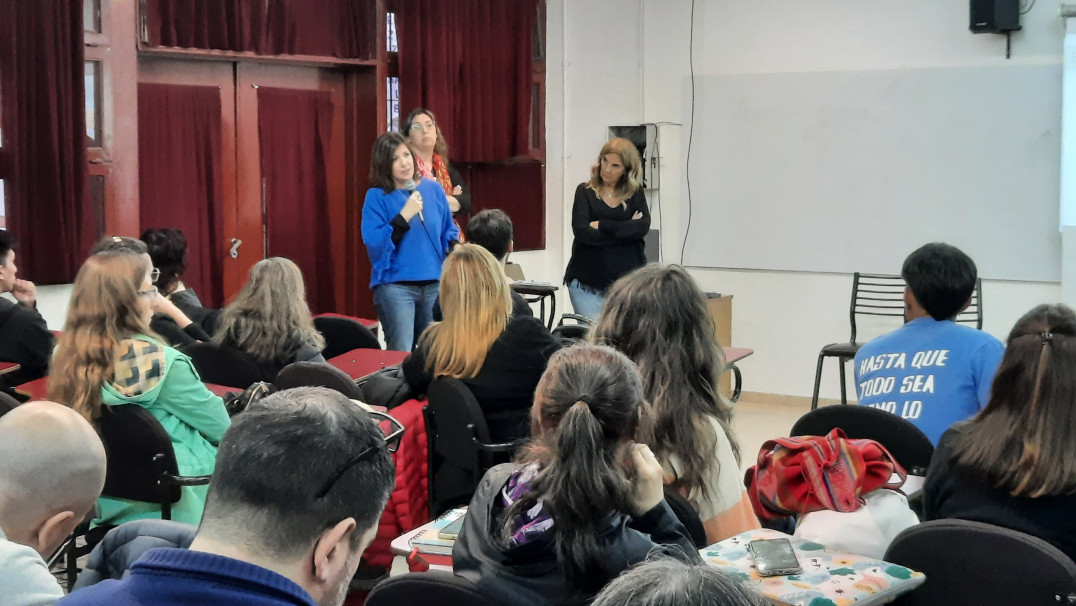 imagen Asamblea sobre presupuesto universitario reunió a la comunidad de la Facultad de Educación