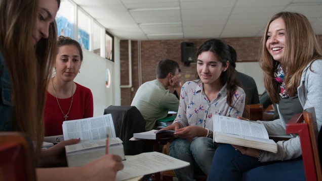 imagen Inscriben a tutoría de Didáctica de la Lectura y Escritura