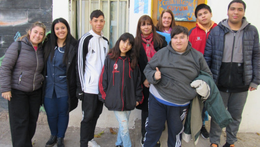 imagen Estudiantes del Taller de Noticias acompañaron las producciones radiales de adolescentes, jóvenes y adultos de escuelas de Godoy Cruz