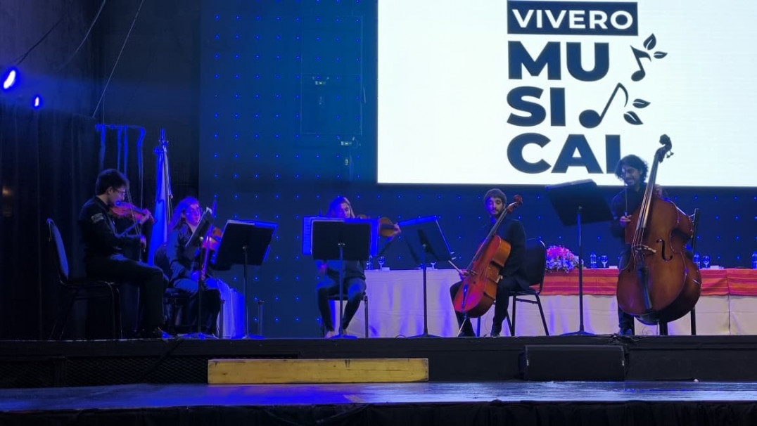 imagen Ana Sisti: "La educación es un derecho, no un servicio y jamás un privilegio a conseguir"