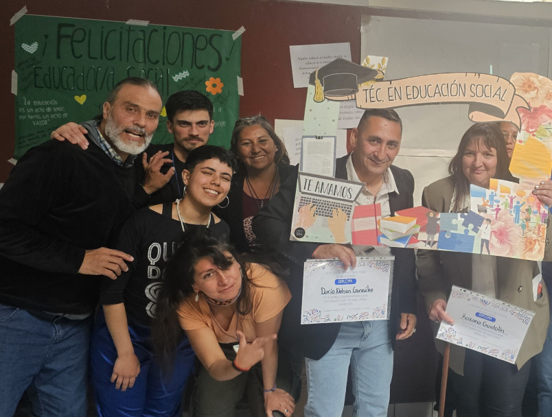imagen Egresaron dos Técnicos Universitarios en Educación Social en contexto de encierro