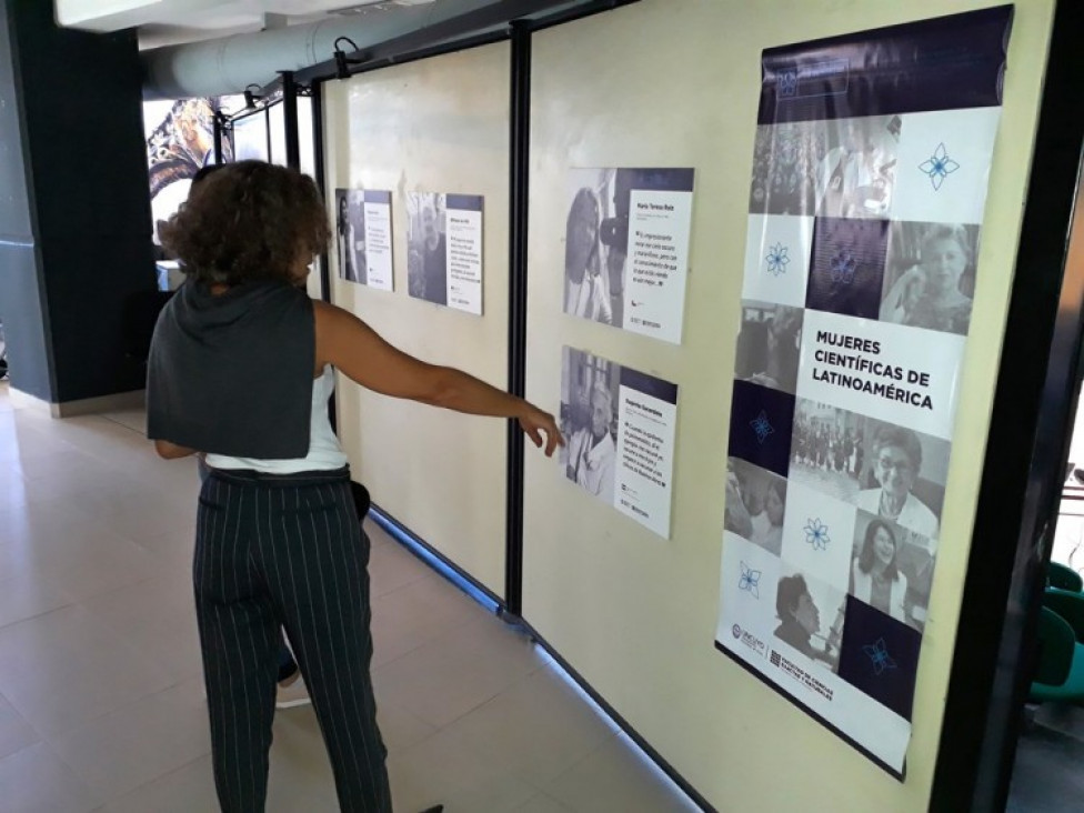 imagen Una muestra de fotos homenajea a científicas latinoamericanas