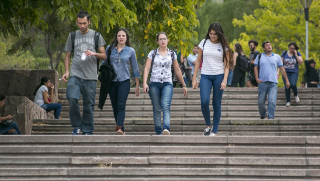 imagen La UNCuyo realizará un censo integral para actualizar el perfil de sus estudiantes