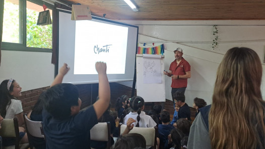 imagen Chanti ofreció un taller de historietas en la Escuela Carmen Vera Arenas