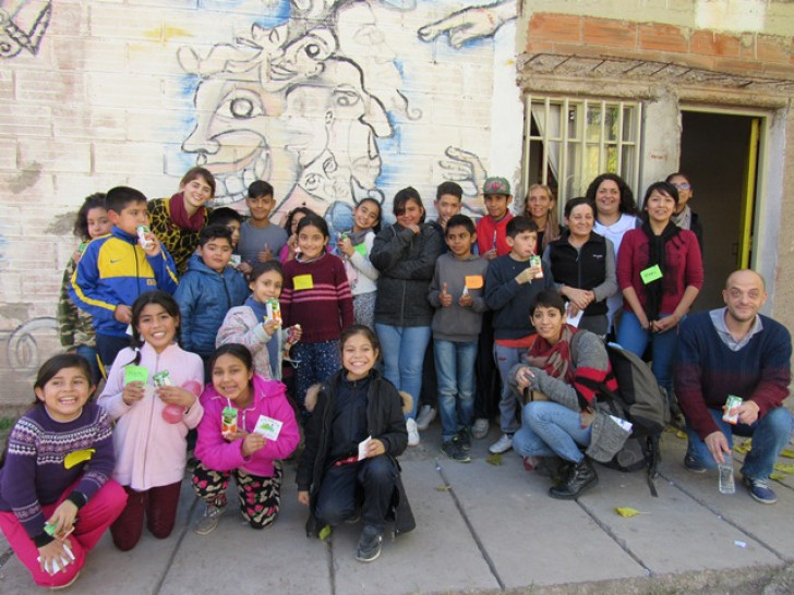 imagen Estudiantes y docentes realizaron prácticas sociales educativas en los barrios del sur de Godoy Cruz