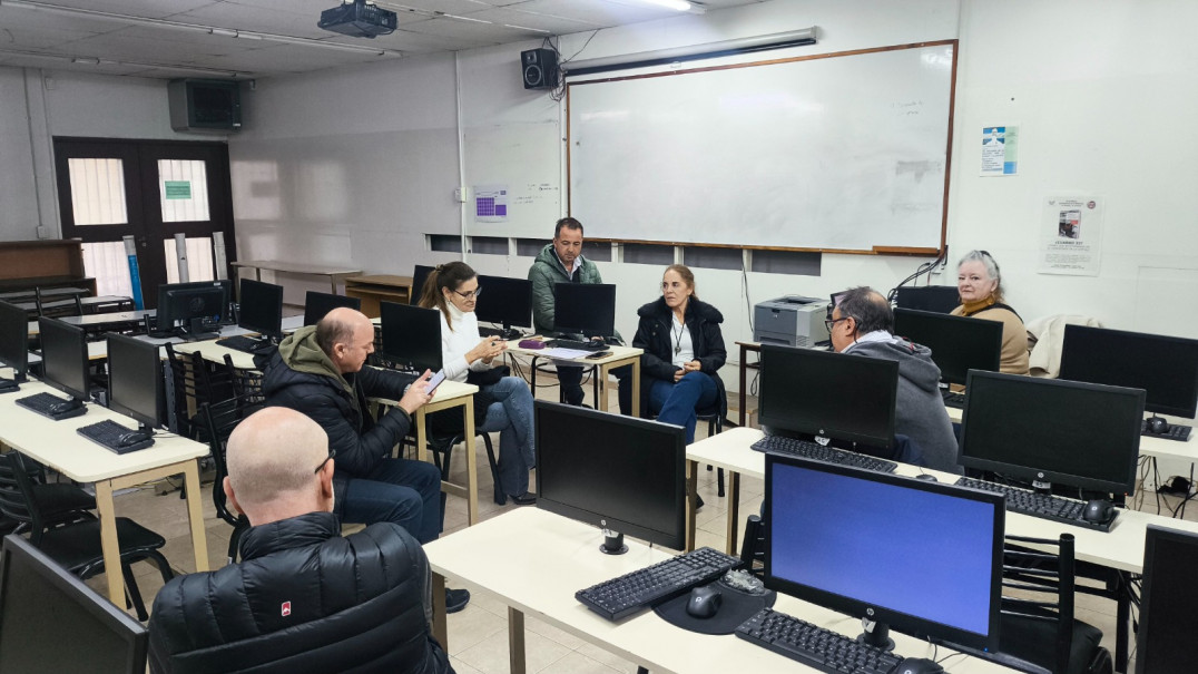 imagen Docentes planificaron el segundo cuatrimestre académico