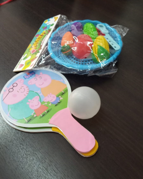imagen Entregaron donaciones por el Día de las Infancias