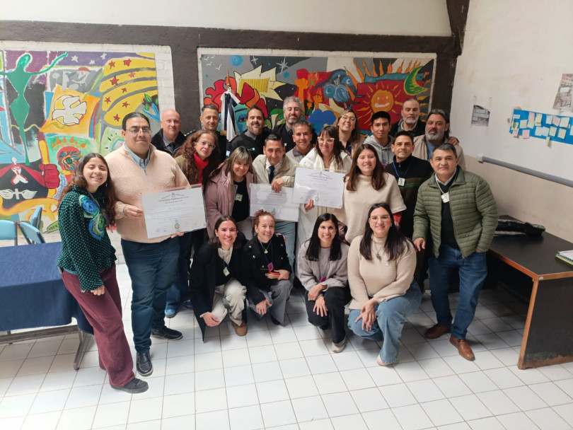 imagen Tres personas privadas de su libertad se graduaron como Técnicos Universitarios en Educación Social.