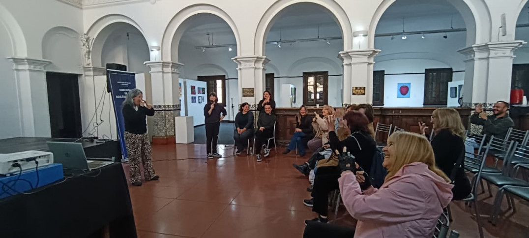 imagen Realizaron una jornada de sensibilización sobre la comunidad sorda