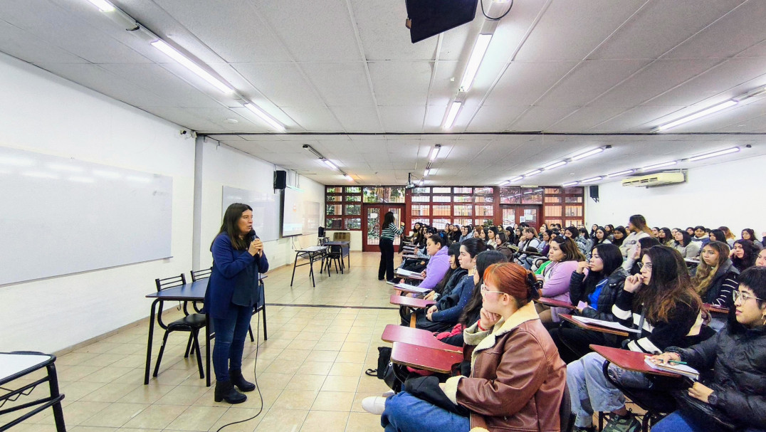 imagen Comenzó el curso de ingreso para estudiar en la Facultad de Educación
