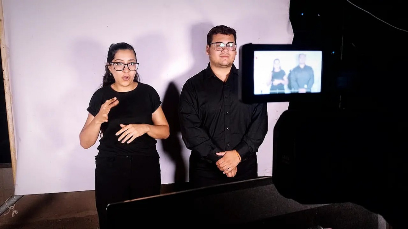 imagen Estudiantes de la Tecnicatura en Lengua de Señas realizarán prácticas en Canal 9 Televida