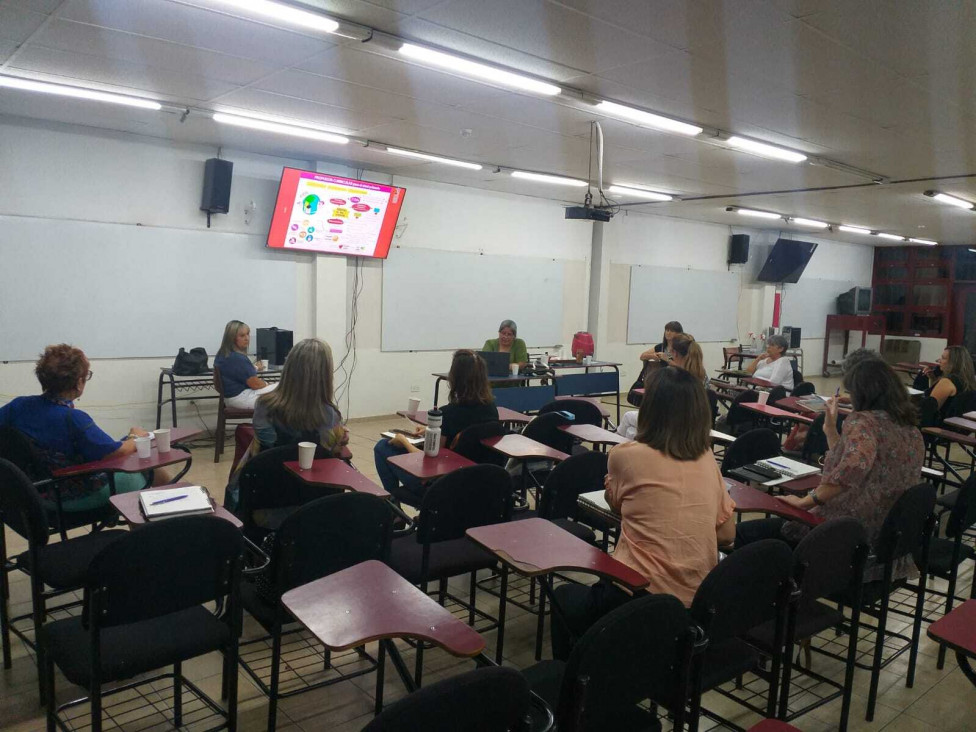 imagen Docentes de la Facultad trabajan en las implicancias del Diseño Universal de Aprendizaje en las propuestas pedagógicas