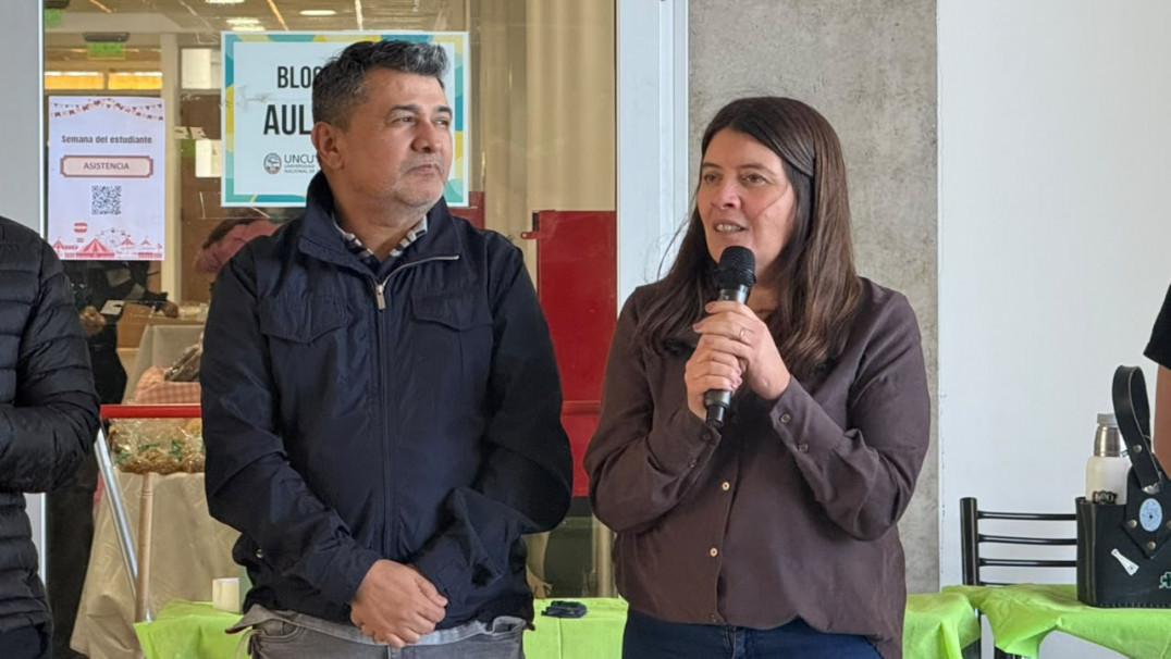 imagen Juegos, cultura y grandes premios: así fue el homenaje de la Facultad de Educación a sus estudiantes