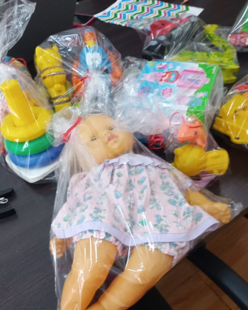 imagen Entregaron donaciones por el Día de las Infancias