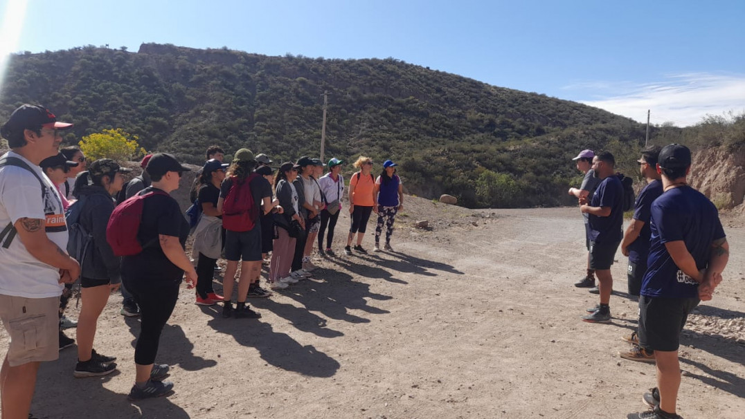 imagen Estudiantes de Lengua de Señas realizaron prácticas de interpretación en distintos lugares de Mendoza