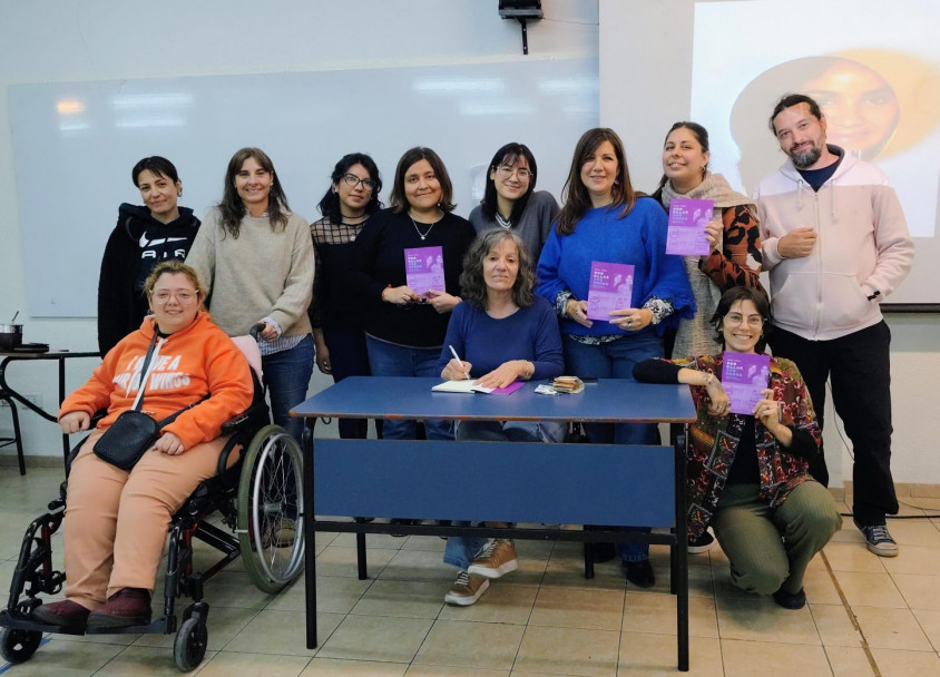 imagen Silvia Minoli visitó la Facultad de Educación
