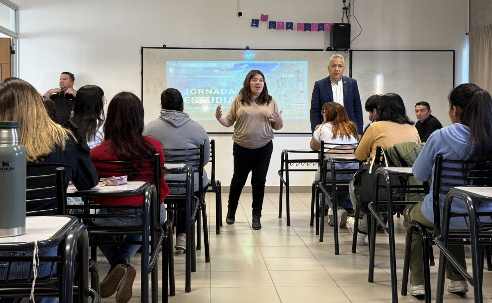 imagen Estudiantes de la Facultad participaron en jornadas académicas