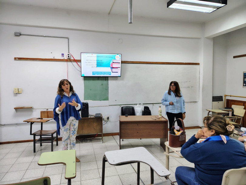 imagen Docentes de la Facultad presentaron resultados de investigaciones en Congreso de Lingüística