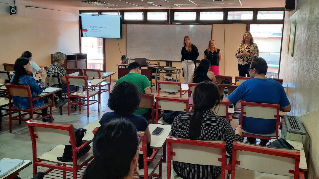 imagen Abordaron la responsabilidad parental en un taller