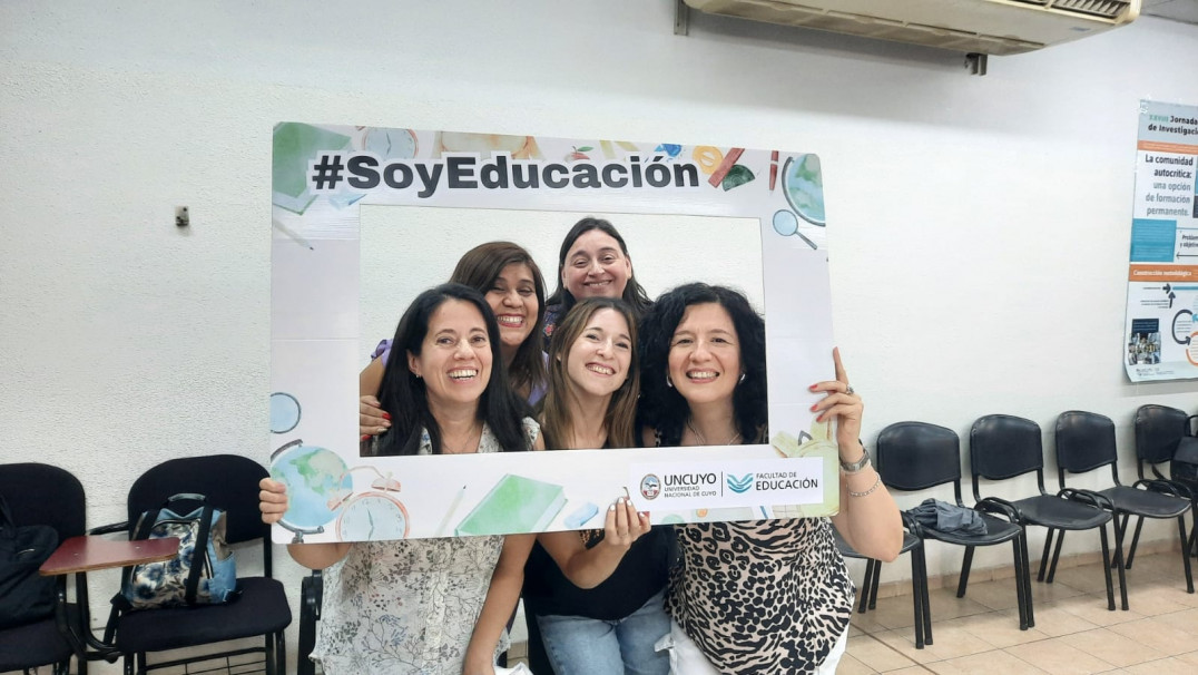 imagen La Facultad de Educación despidió el año en su tradicional brindis