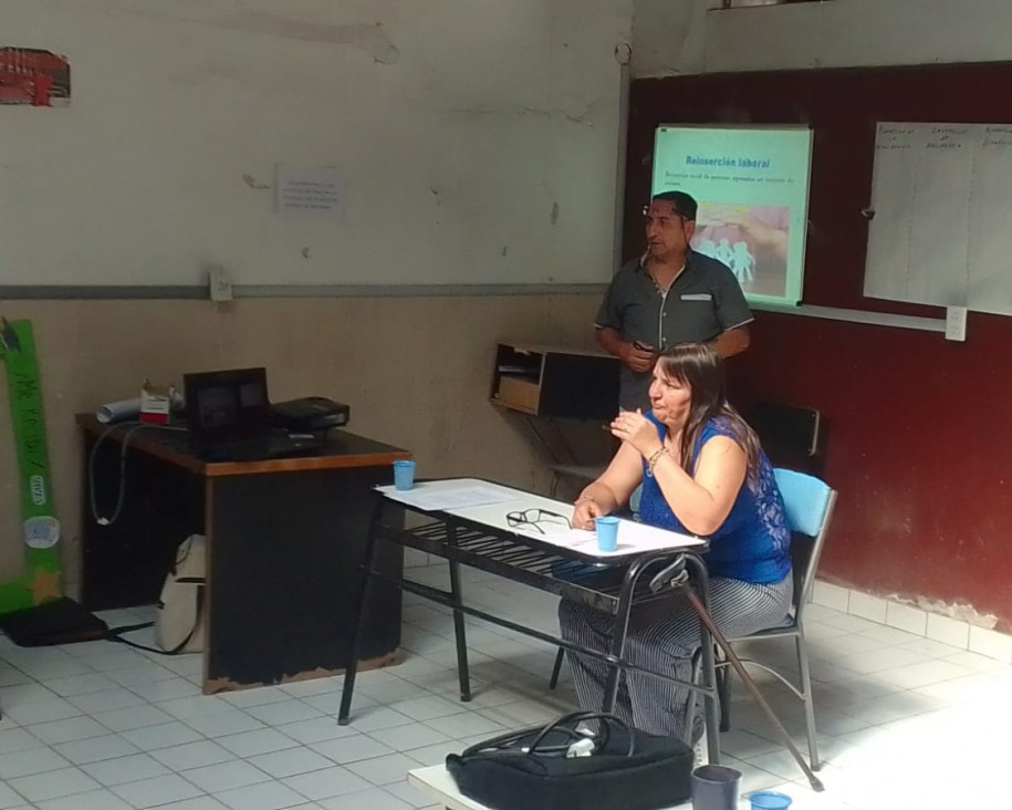imagen Egresados de Educación Social en contextos de encierro ofrecieron un conversatorio en Boulogne Sur Mer