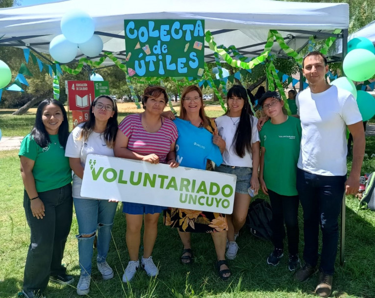 imagen Distinguieron a estudiantes de Educación por su compromiso en voluntariados 