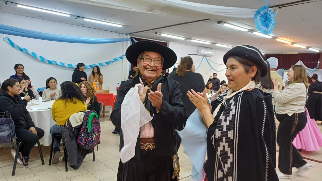 imagen Una nueva edición de la peña folclórica solidaria se enmarcó en los 30 años de la Facultad de Educación