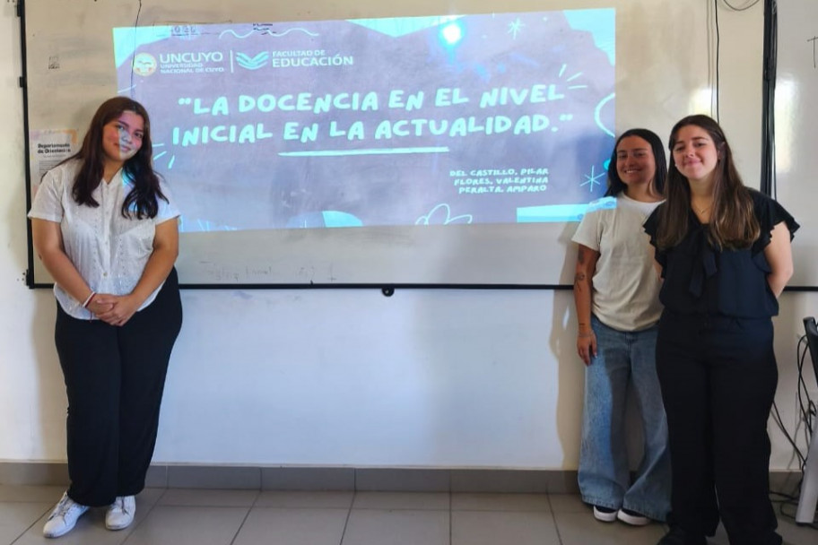 imagen Cuando la oralidad se convierte en conocimiento: estudiantes de "Lectura y Escritura en la Universidad" mostraron sus presentaciones académicas innovadoras