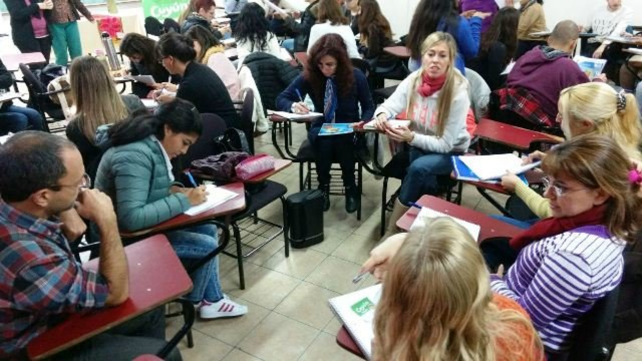 imagen Inició el curso-taller sobre cambio climático en la Facultad 