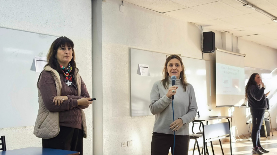 imagen Docentes planificaron el segundo cuatrimestre académico