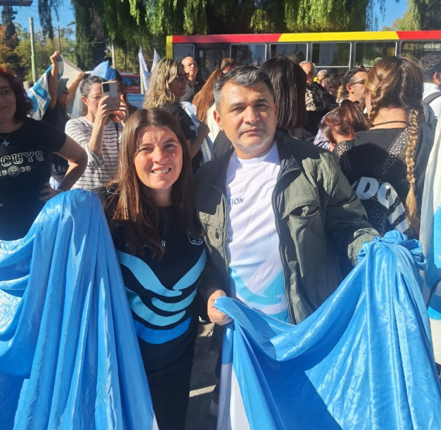 imagen La Facultad de Educación marchó por el financiamiento de las universidades públicas