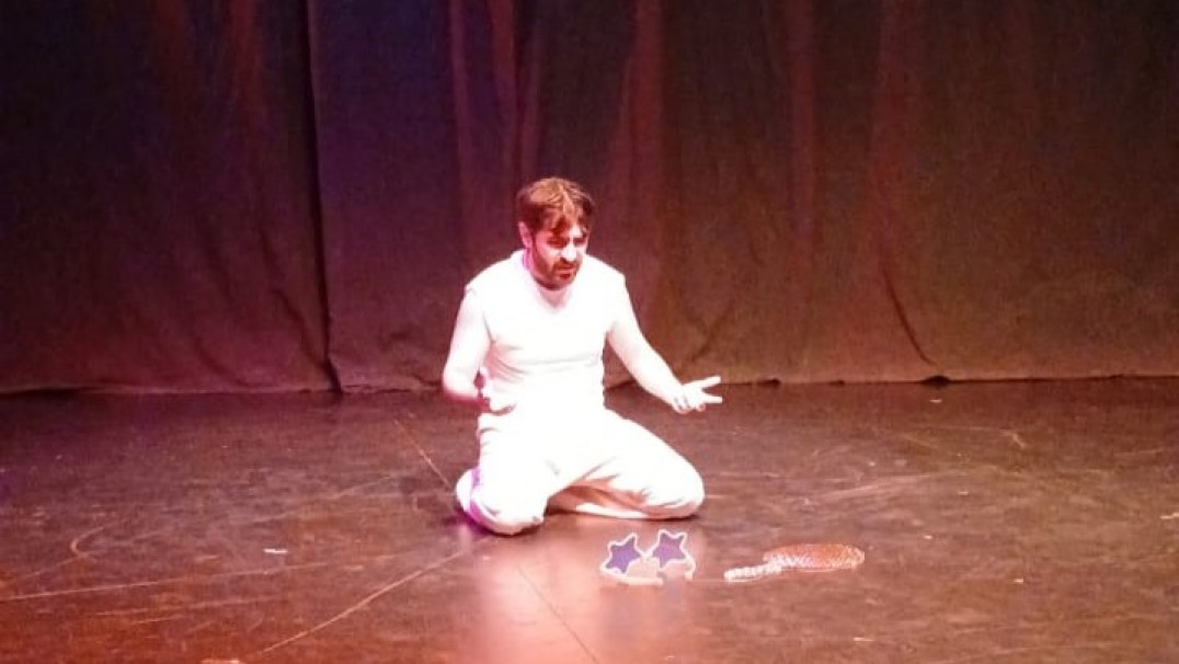 imagen Elenco de Teatro de la Facultad de Educación presentó "Hoy quiero decir que"