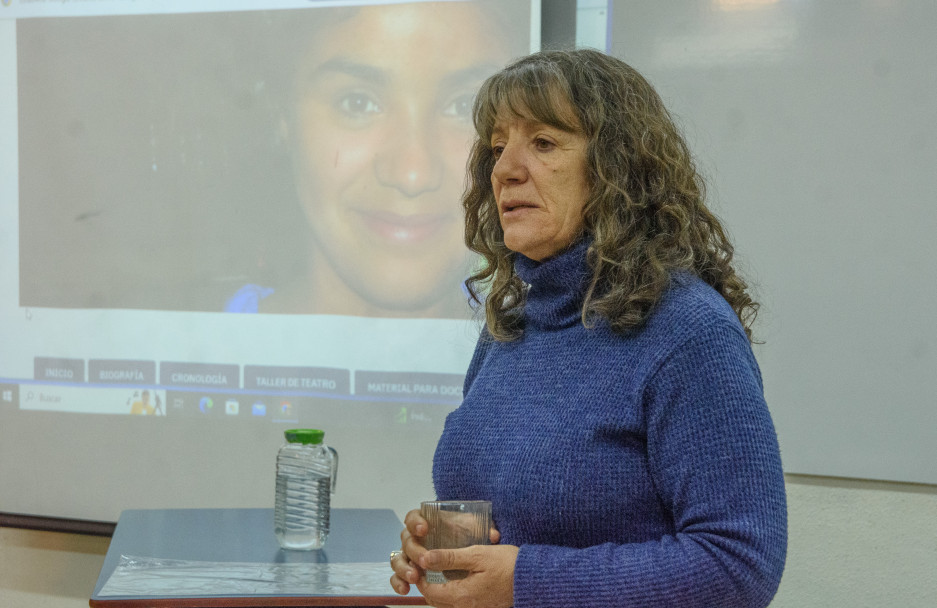 imagen La Facultad de Educación rindió homenaje a Johana Chacón 