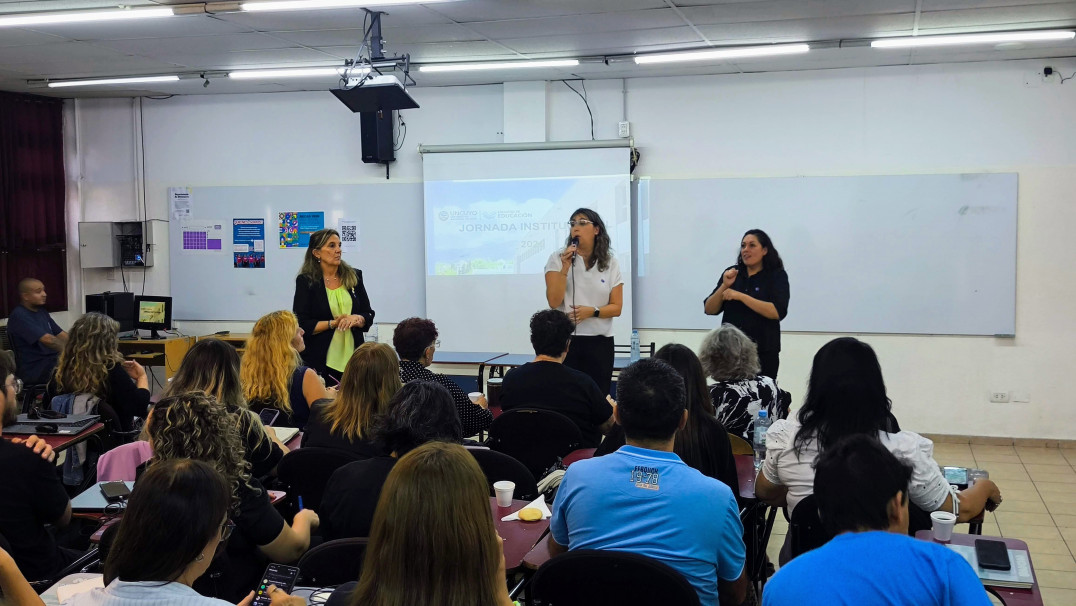 imagen La Facultad de Educación proyecta sus metas para el ciclo lectivo 2026
