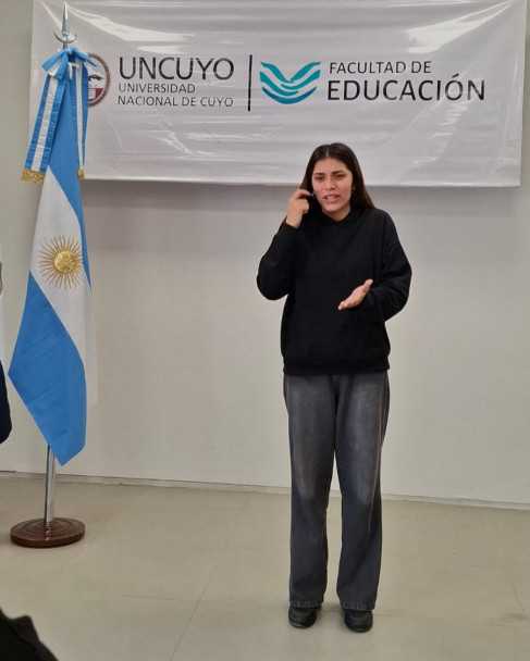 imagen Egresaron nuevos técnicos superiores en Interpretación de Lengua de Señas