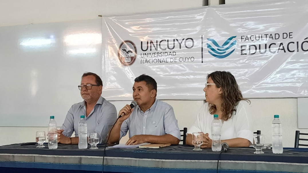 imagen La Facultad de Educación debatió el futuro de la investigación ante la IA generativa