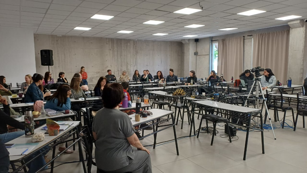 imagen La Facultad de Educación impulsa la implementación de la ESI mediante el intercambio de experiencias