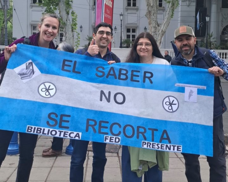 imagen La Facultad de Educación y la ECVA participaron de la quinta Marcha Federal Universitaria