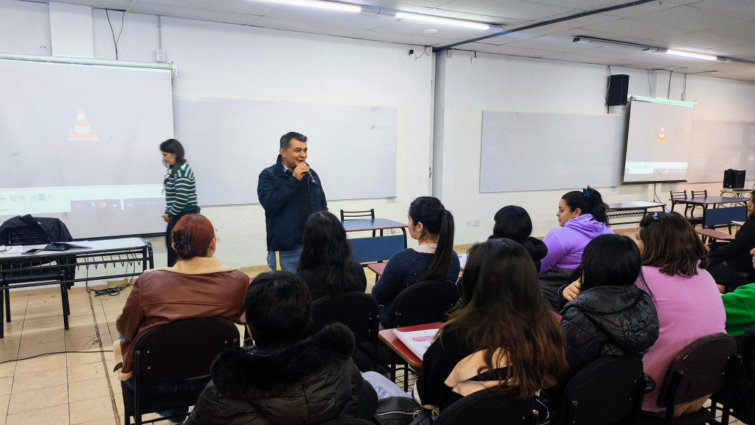 imagen Comenzó el curso de ingreso para estudiar en la Facultad de Educación