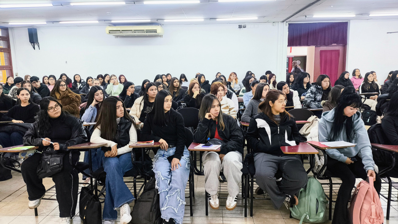 imagen Comenzó el curso de ingreso para estudiar en la Facultad de Educación