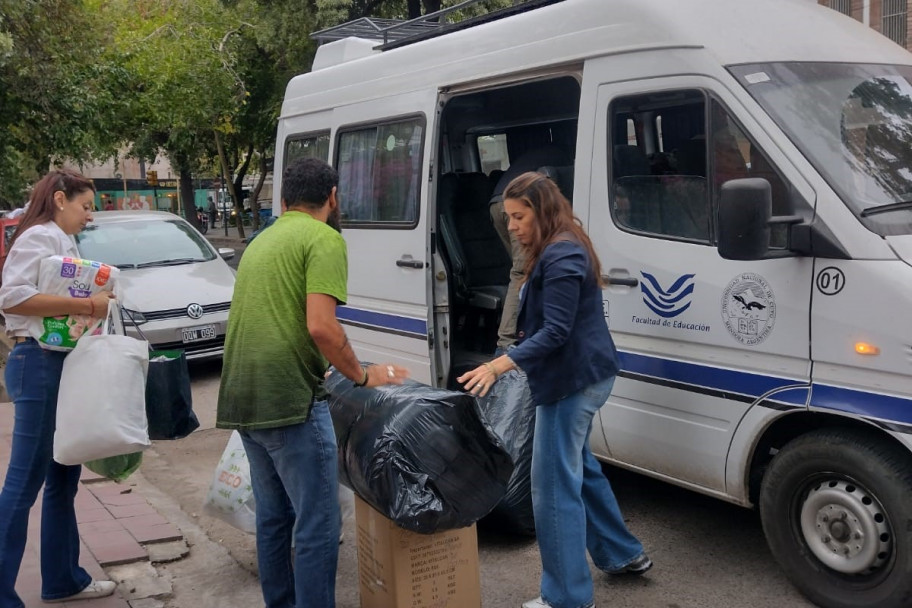 imagen La Facultad agradece las donaciones por las inundaciones en Bahía Blanca