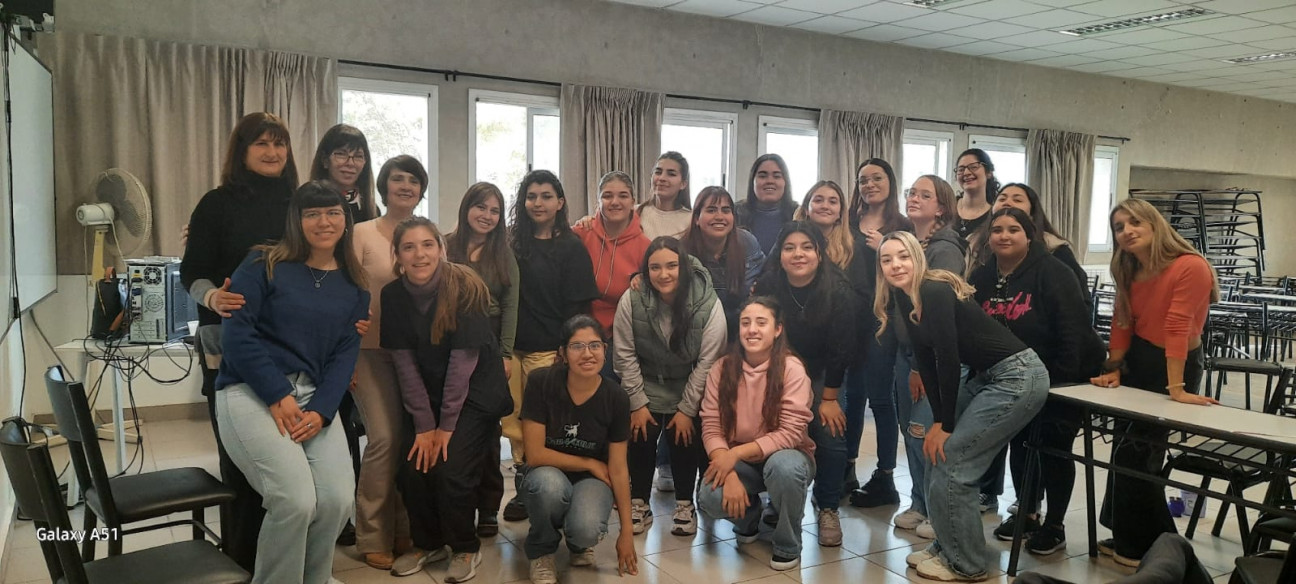 imagen Realizaron taller de acompañamiento psicosocial a estudiantes 