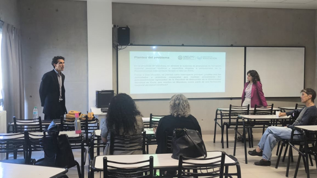 imagen Egresaron dos nuevos licenciados en Psicomotricidad Educativa