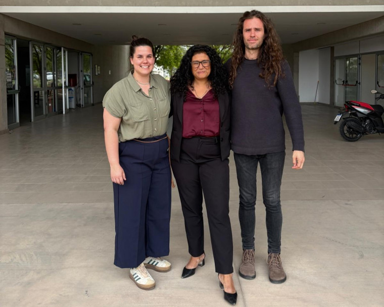 imagen Especialista en Terapia del Lenguaje de Hungría visitó la Facultad de Educación