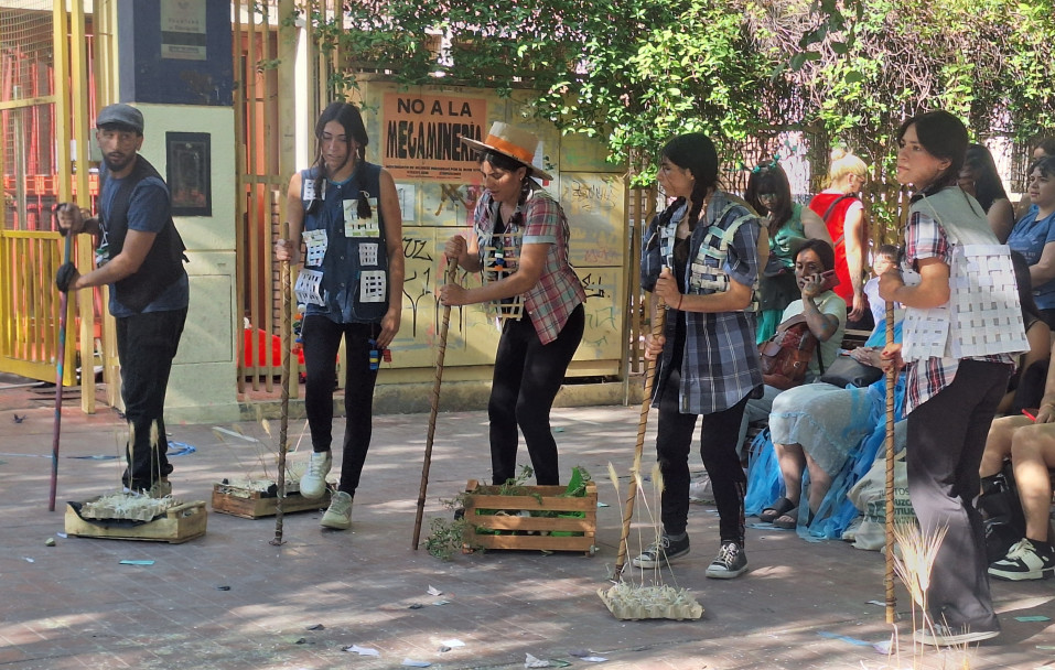 imagen Una muestra artística permitió visibilizar la defensa del agua pura en Mendoza