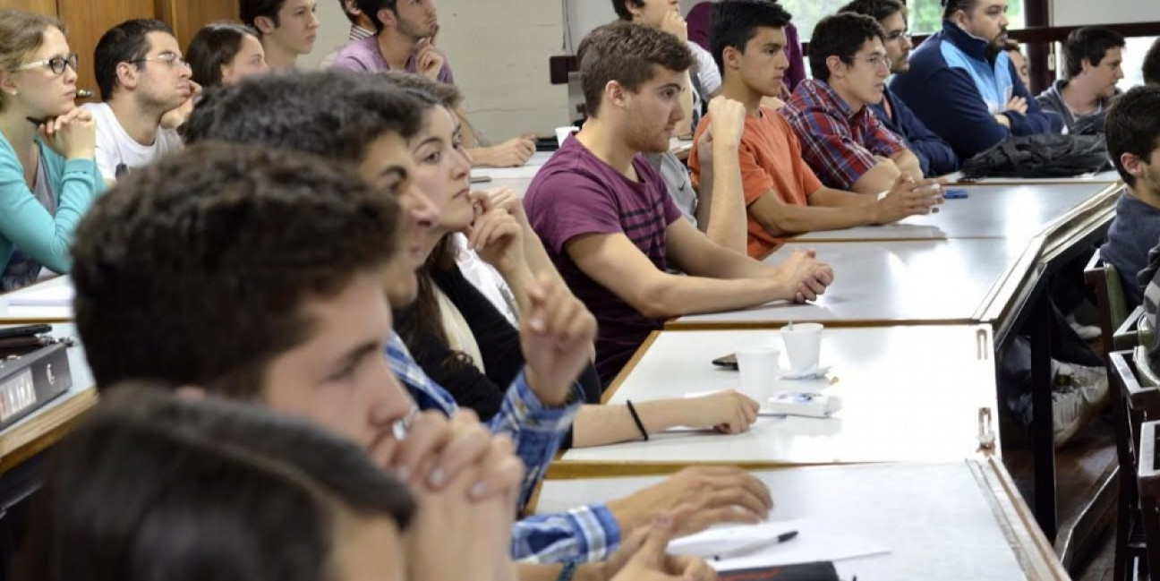 imagen Abre convocatoria para proponer docentes franceses invitados 